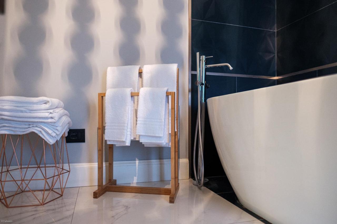 B&B Sekeles Suites And Spa Катания Екстериор снимка